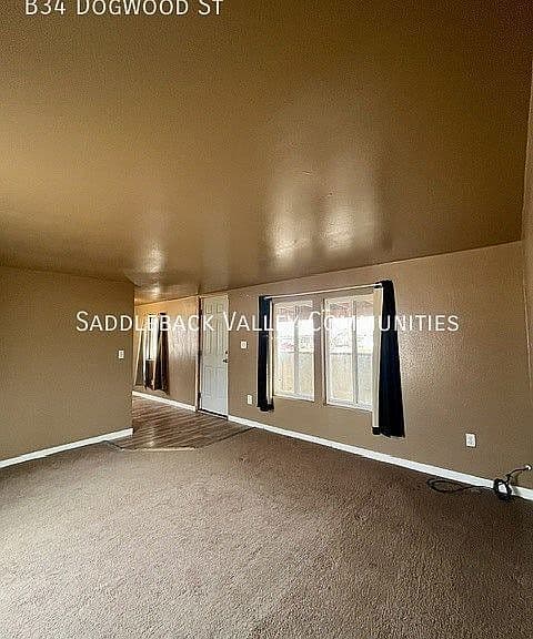 34B Dogwood St photo 5