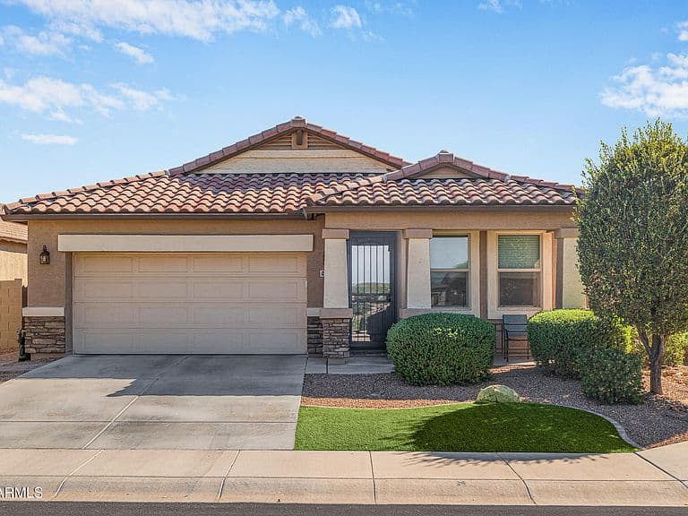 41317 W WILLIAMS Way photo 2