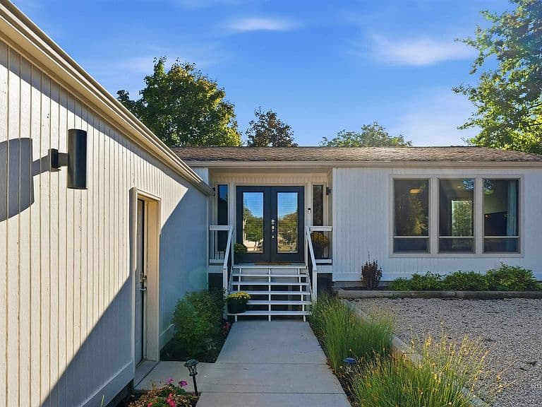 9298 W Teakwood Dr photo 3