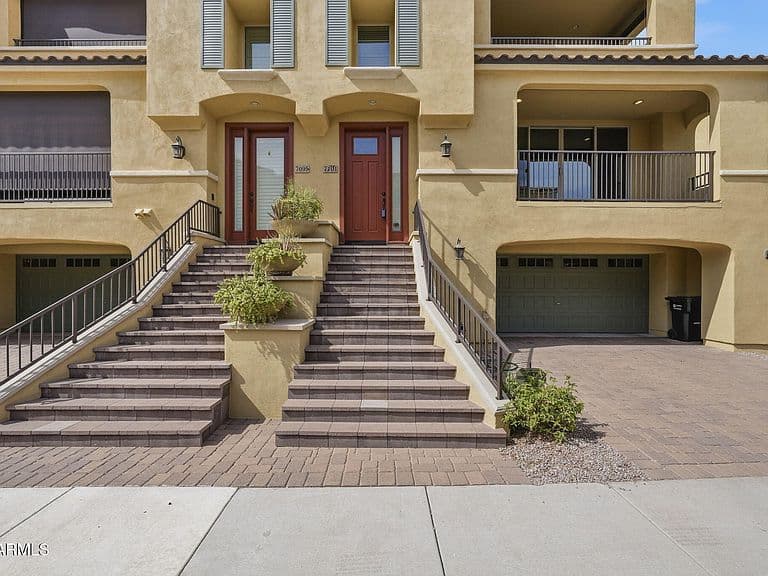 7101 W LINDA Lane photo 4