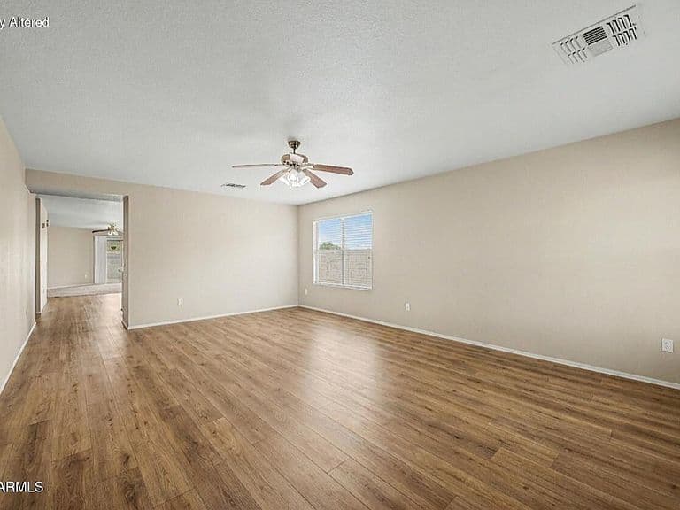 33856 N CHERRY CREEK Road photo 4