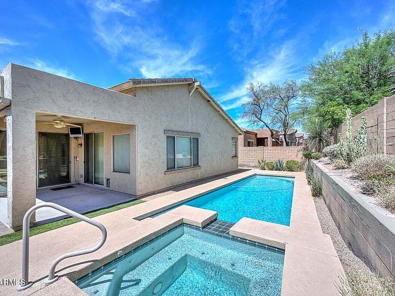 8436 W ALYSSA Lane photo 2