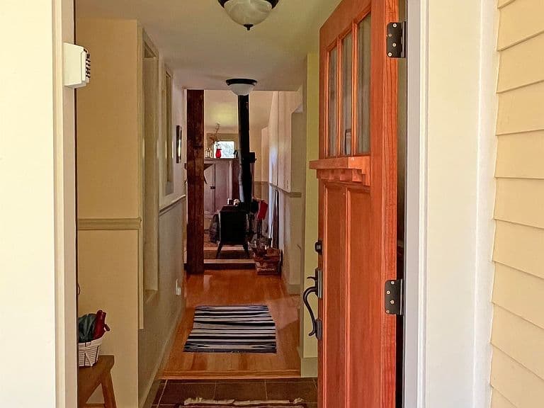 121 Fisher Road photo 5