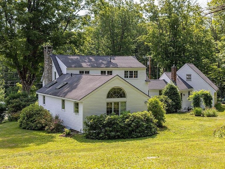 107 Whitney Brook Road photo 1