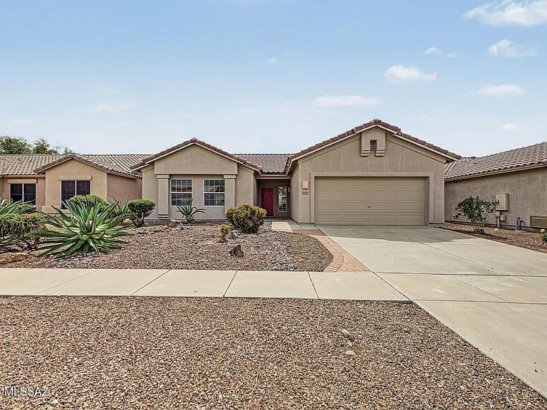 8954 N Upper Bluffs Dr photo 4