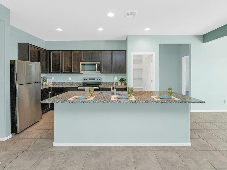 24631 W RIPPLE Road photo 4