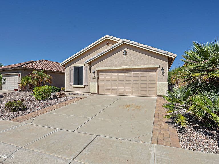 22992 W ARROW Drive photo 4