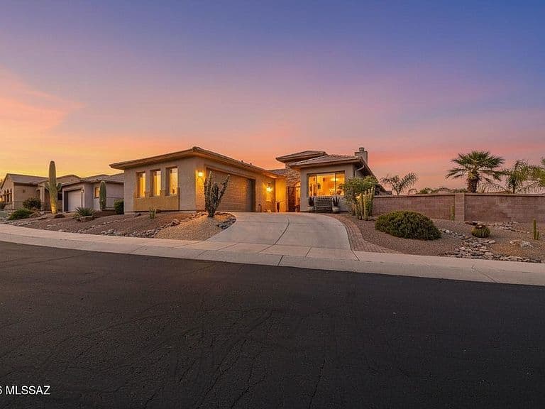 1758 W Placita Canoa Azul photo 4