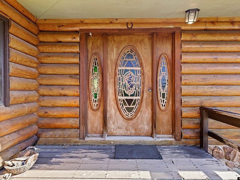 1546 County Road 218 photo 4