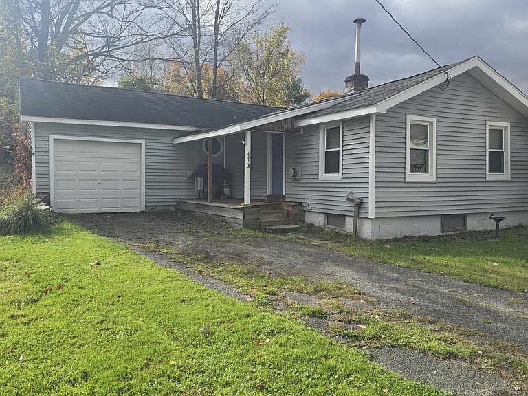 473 Elm Street photo 5