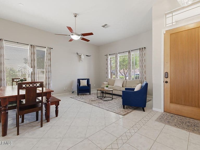 5670 W IRMA Lane photo 3