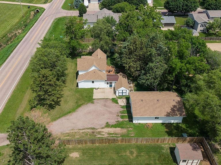 304 N Western Ave photo 1