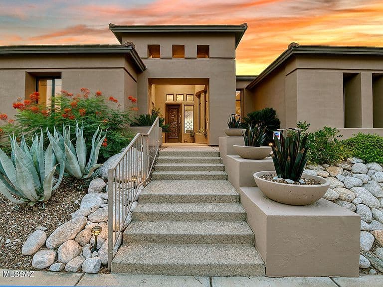 4055 N Black Rock Dr photo 2