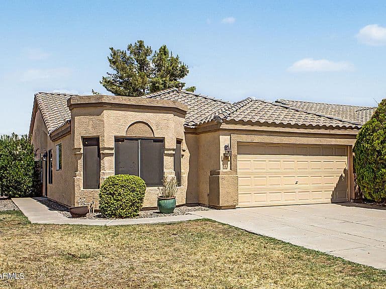 3706 W TONOPAH Drive photo 4