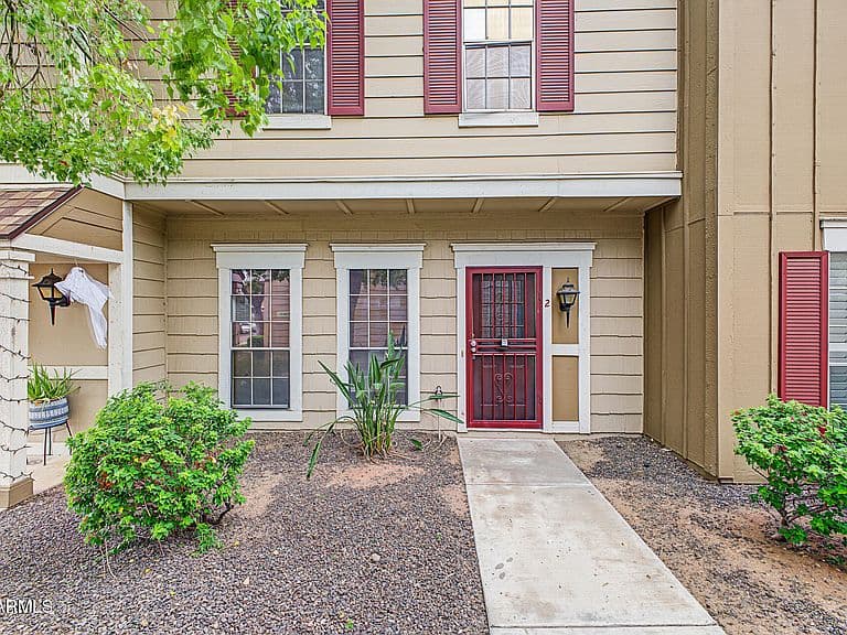 3410 W JULIE Drive #2 photo 4