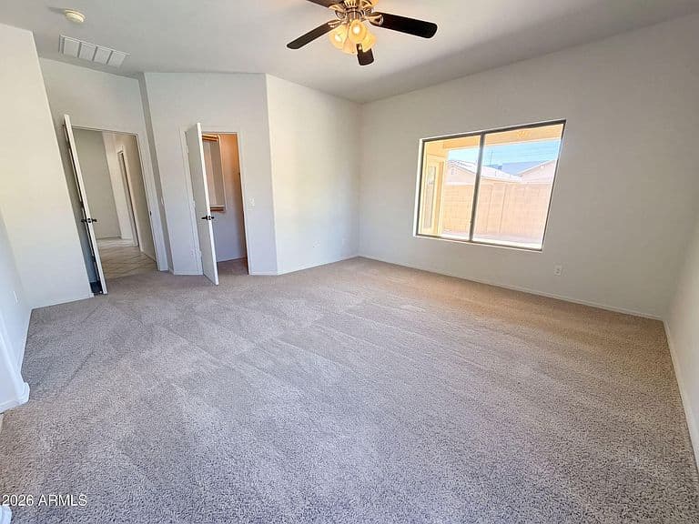 13026 W CORRINE Drive photo 4