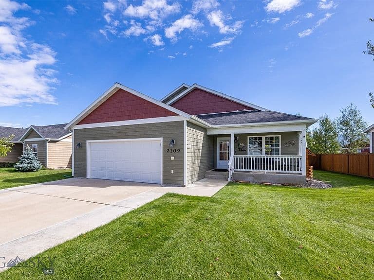 2109 Sturnella Ln photo 1
