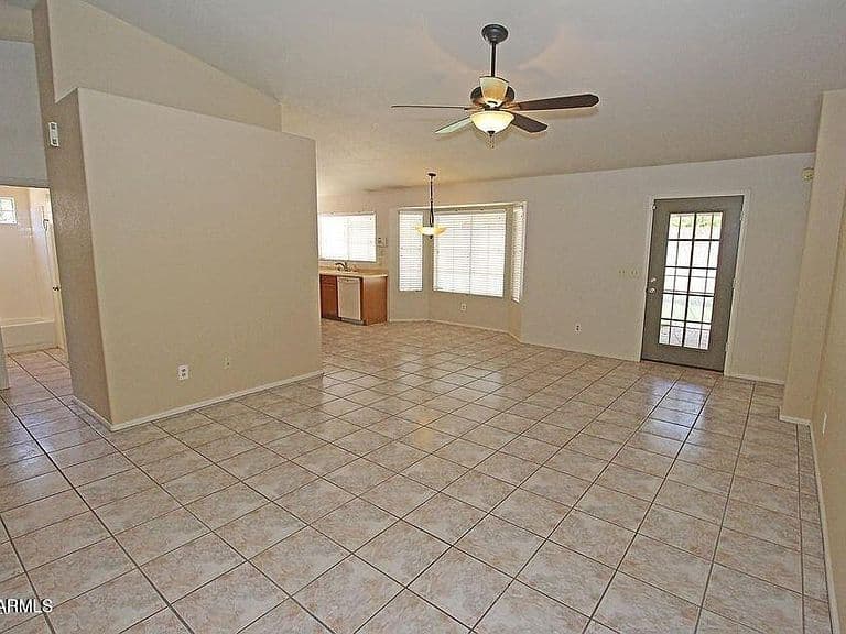 4340 E AMBER RIDGE Way photo 4
