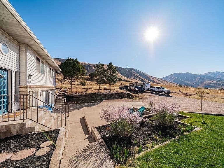 3519 N Big Springs Dr photo 5