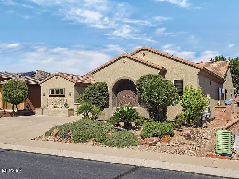5823 S Turquoise Canyon Dr photo 2