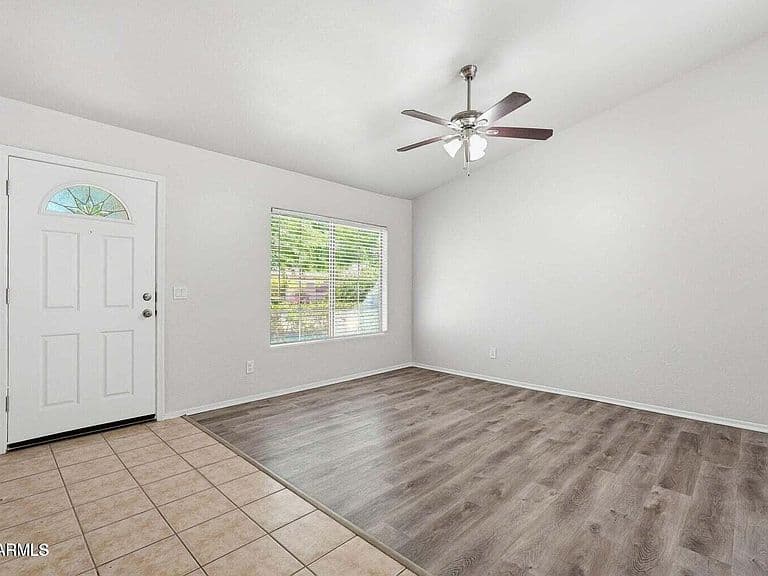44035 W SNOW Drive photo 3