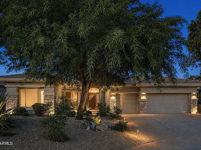14978 E PINNACLE Court photo 1
