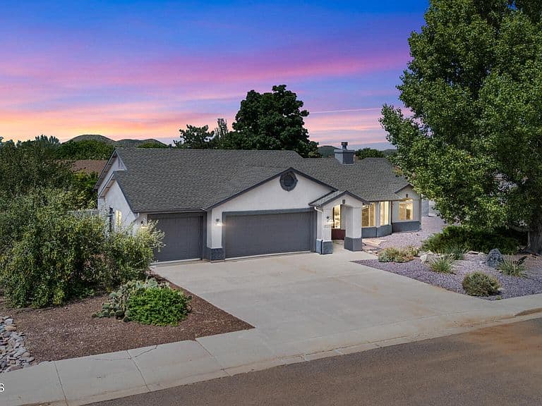 13333 E Palomino Ln photo 1