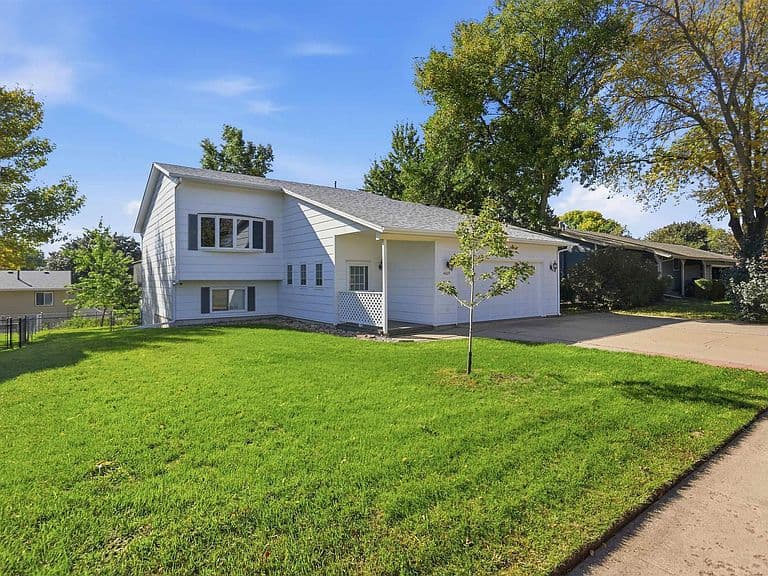 4609 E Fernwood Dr photo 3