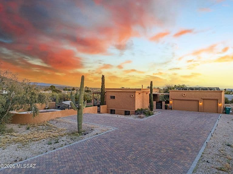 2641 W Bountiful Ln photo 3