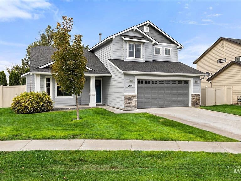 880 E Yaquina Bay Dr photo 2