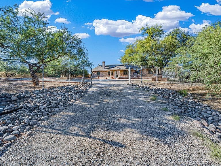 15694 N Twin Lakes Dr photo 3