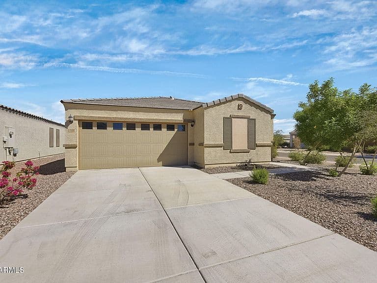 1706 W PIMA Circle photo 2