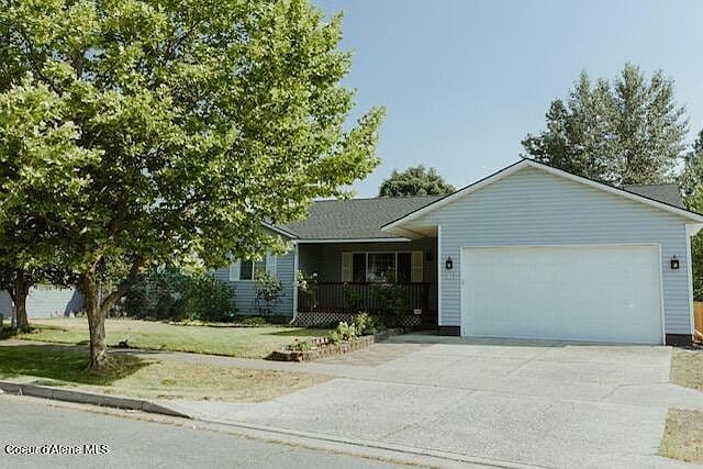 850 E Trinity Ct photo 2