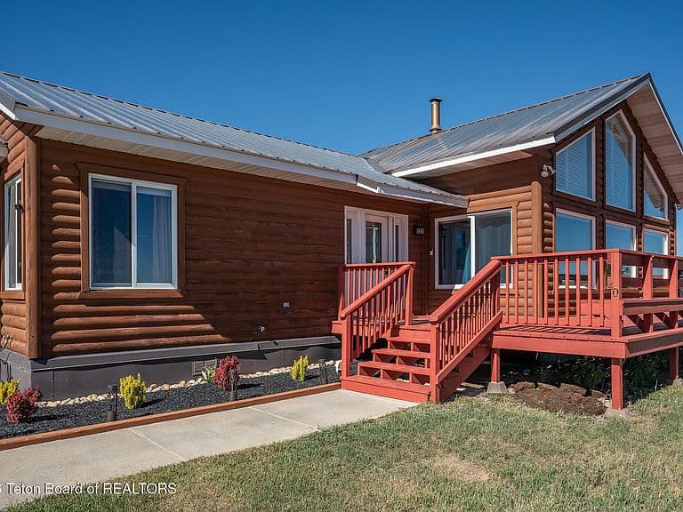 40 N James Ln photo 3