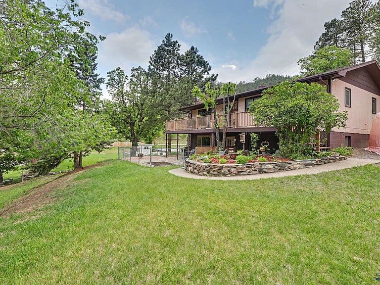 907 Fouse St photo 3