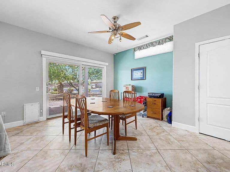 16039 W INDIGO Lane photo 5
