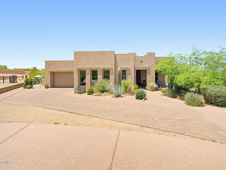 37087 NE GREYTHORN Circle photo 5