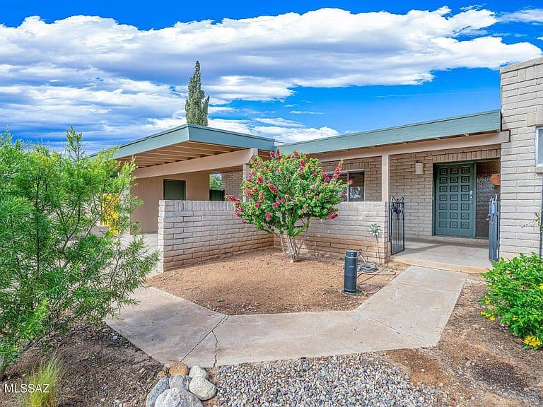 6649 E Calle De San Alberto photo 3