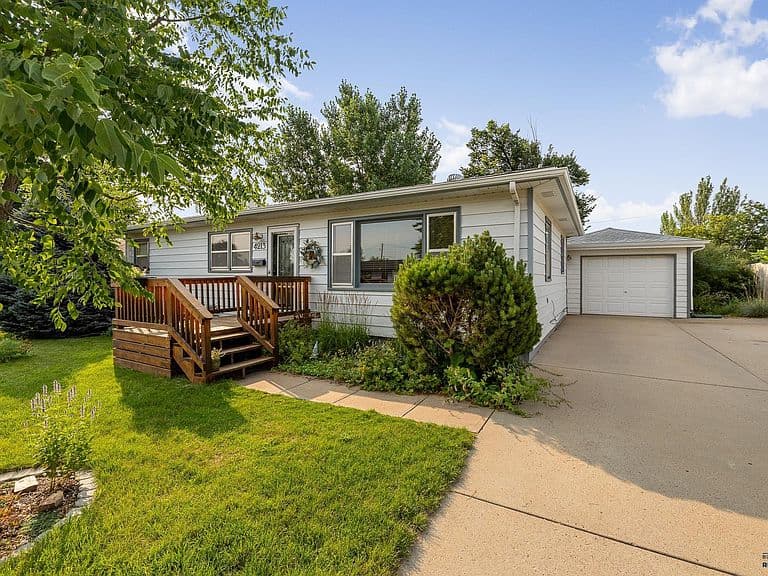 4213 Brookside Dr photo 1