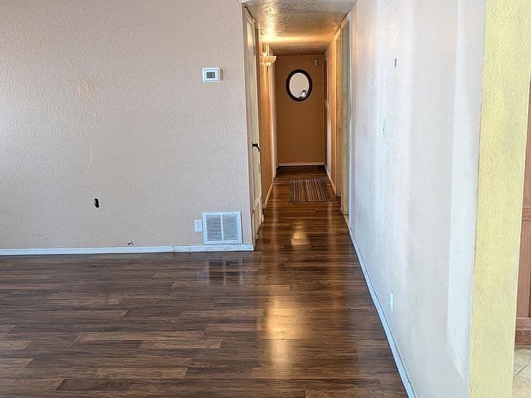 516 N KING Street photo 3