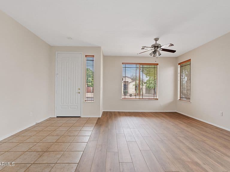 1480 W HAWK Way photo 4