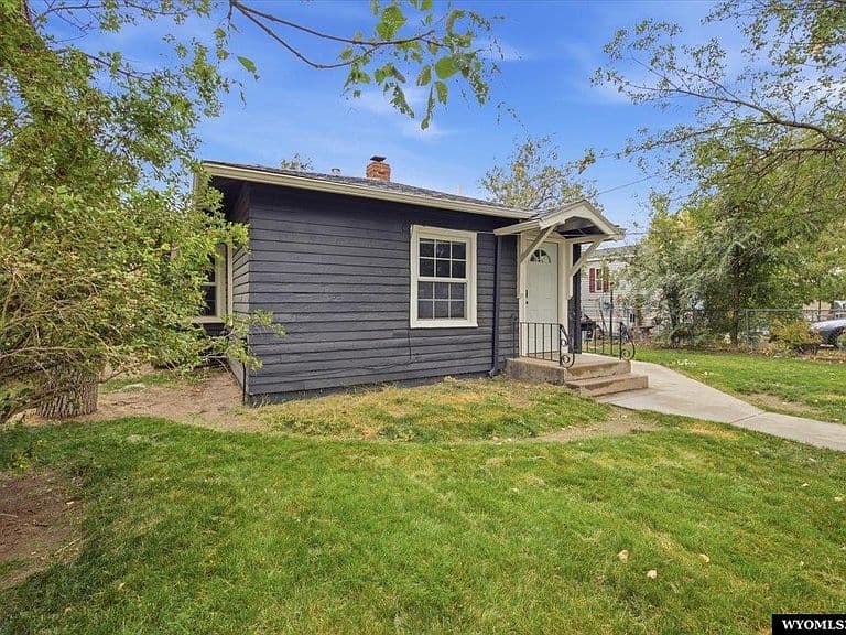 112 M St photo 2