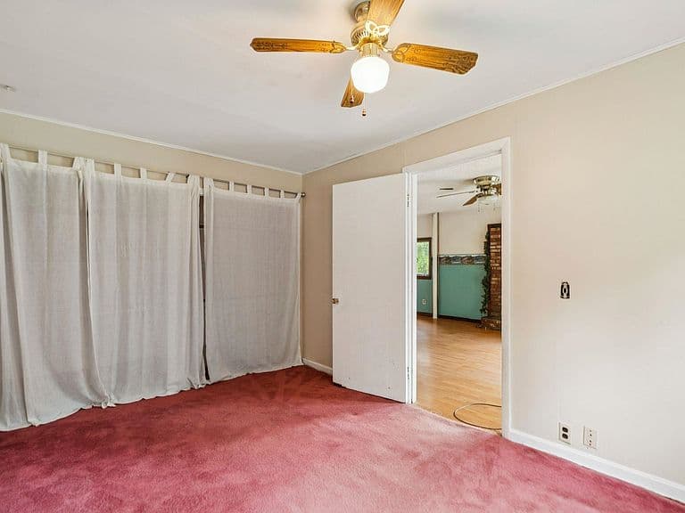 1534 Riford Brook Road photo 5