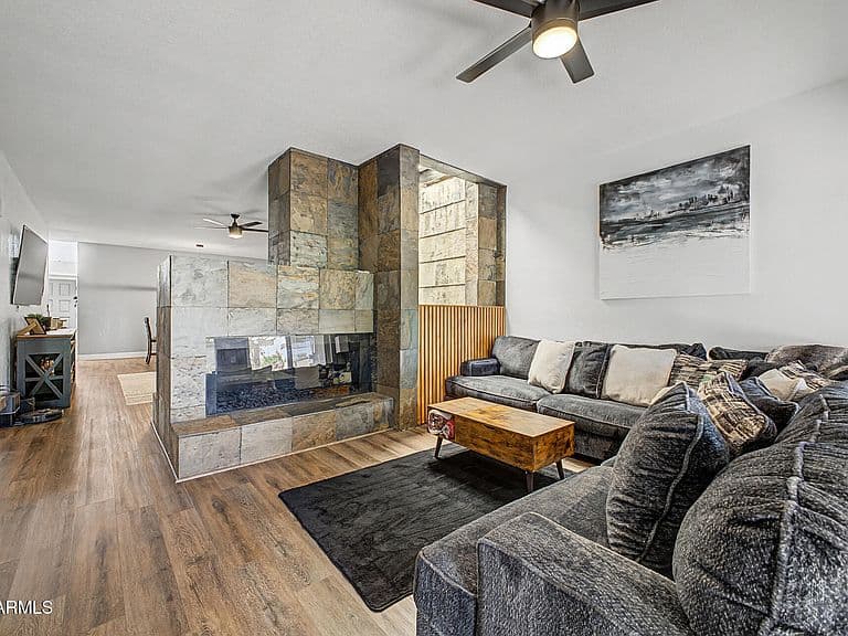 2322 S ROGERS -- #33 photo 3