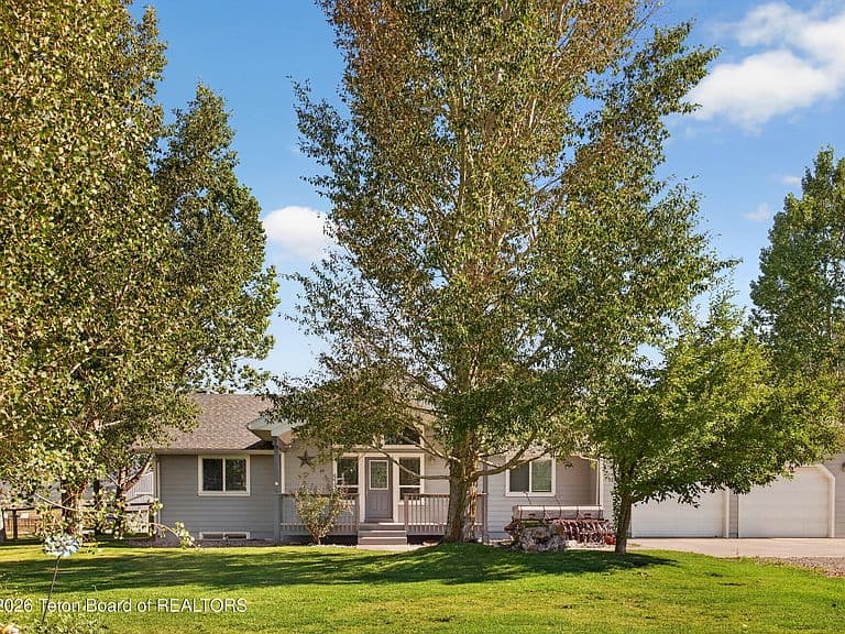 83 Twin Cliffs Rd photo 2