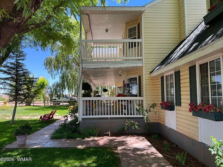 7525 E Sherwood Rd photo 5