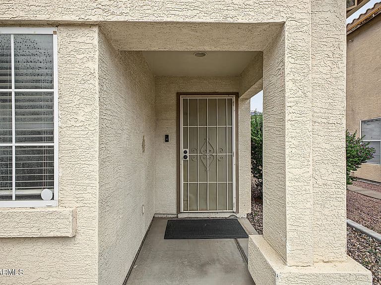 12008 W Windrose Drive photo 5