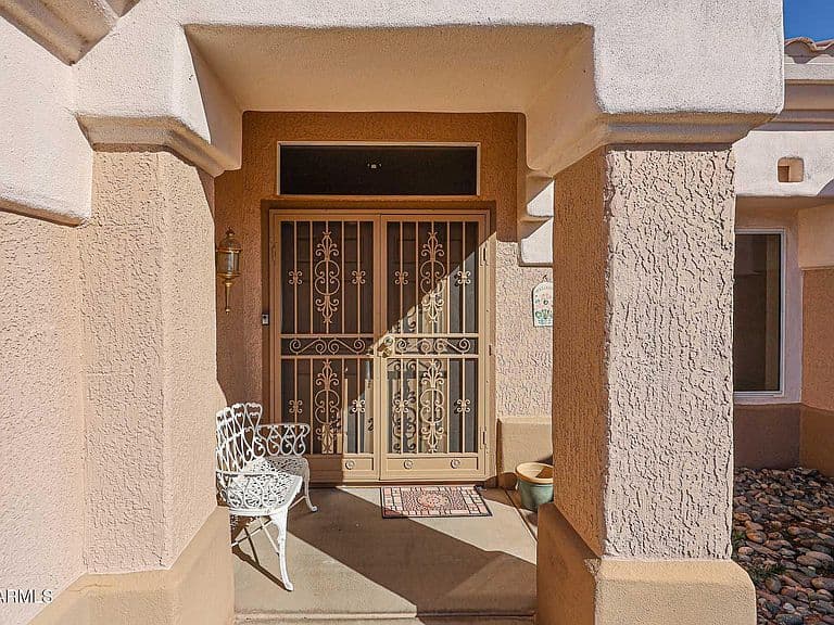 14104 W GUNSIGHT Drive photo 3