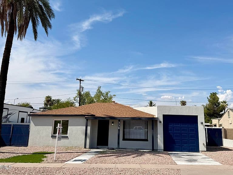 338 E MARILYN Avenue photo 1