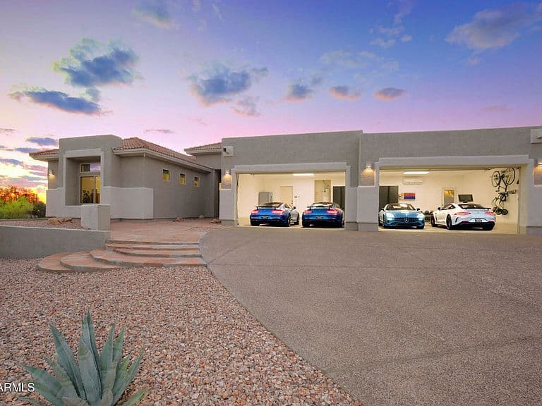 5223 E CALLE DE LAS ESTRELLAS -- photo 4